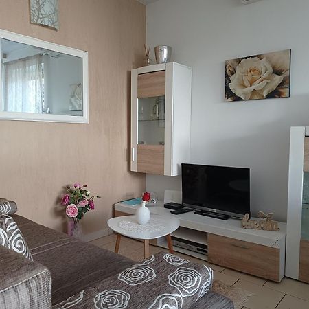 Apartment Luka 파자나 외부 사진